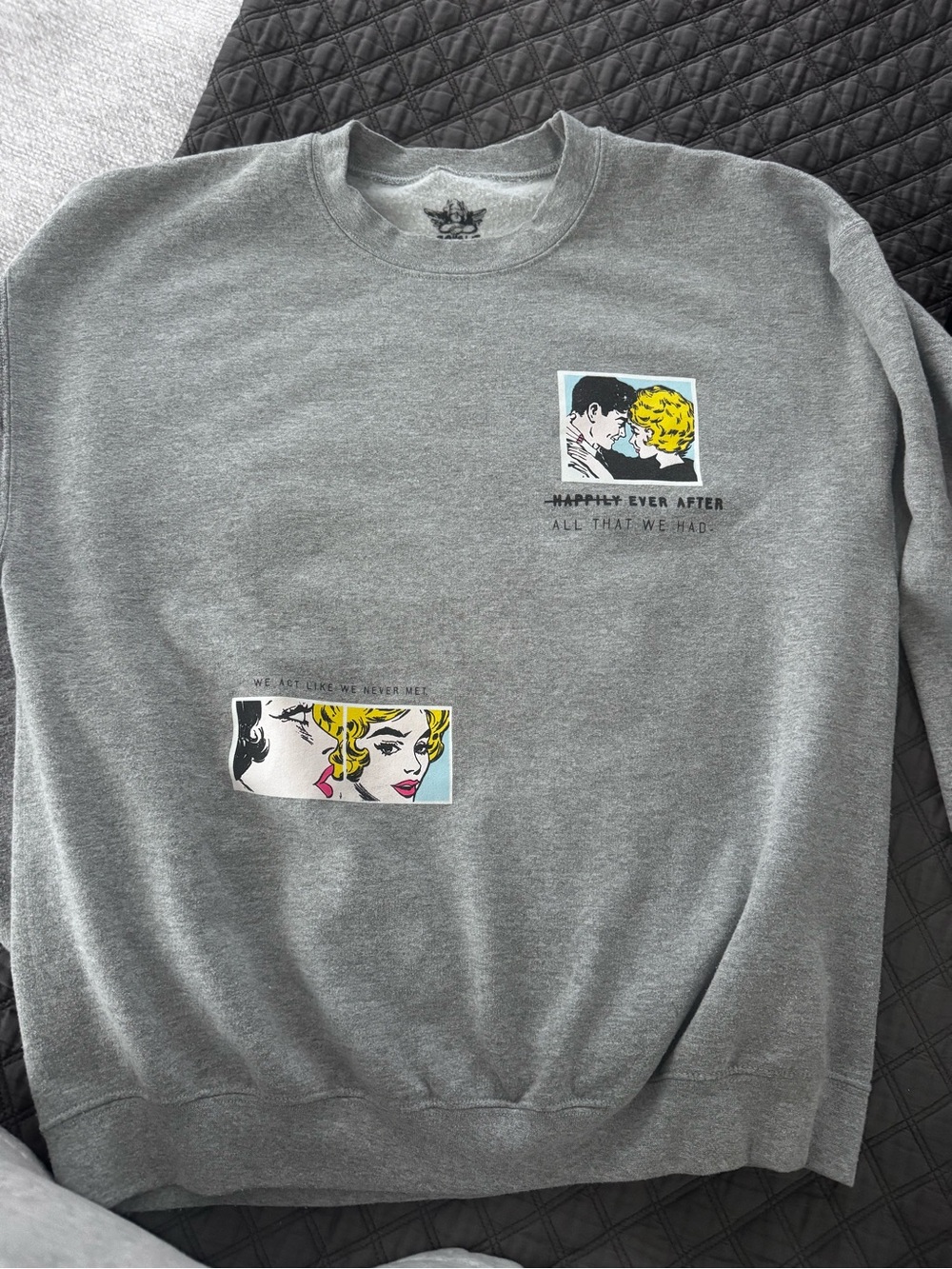 Boys Lie Gray Crewneck Sweatshirt with Pop-Art Kiss Graphics